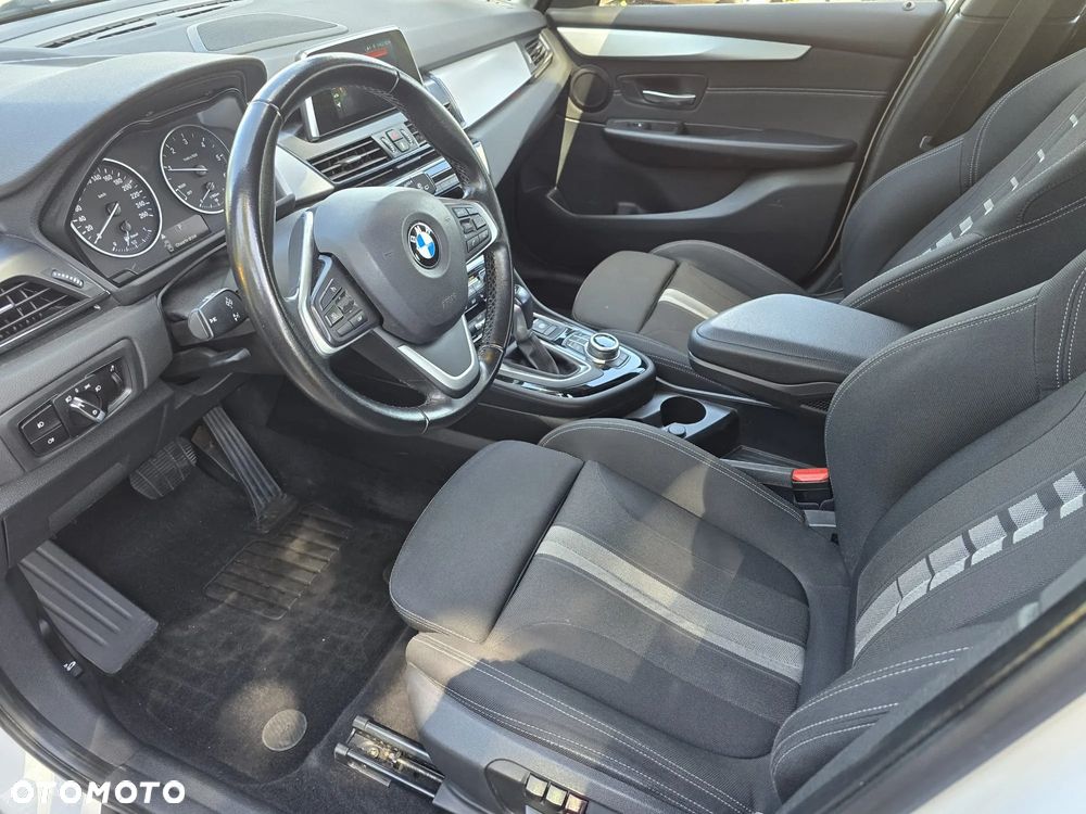 BMW Seria 2 218d GT xDrive Advantage - 12