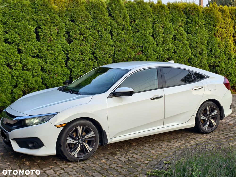 Honda Civic 1.5 i-VTEC Turbo Elegance - 1