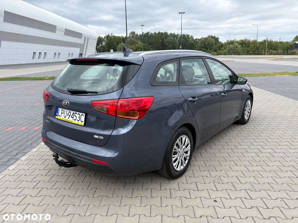 Kia Ceed 1.6 CRDi L - 8