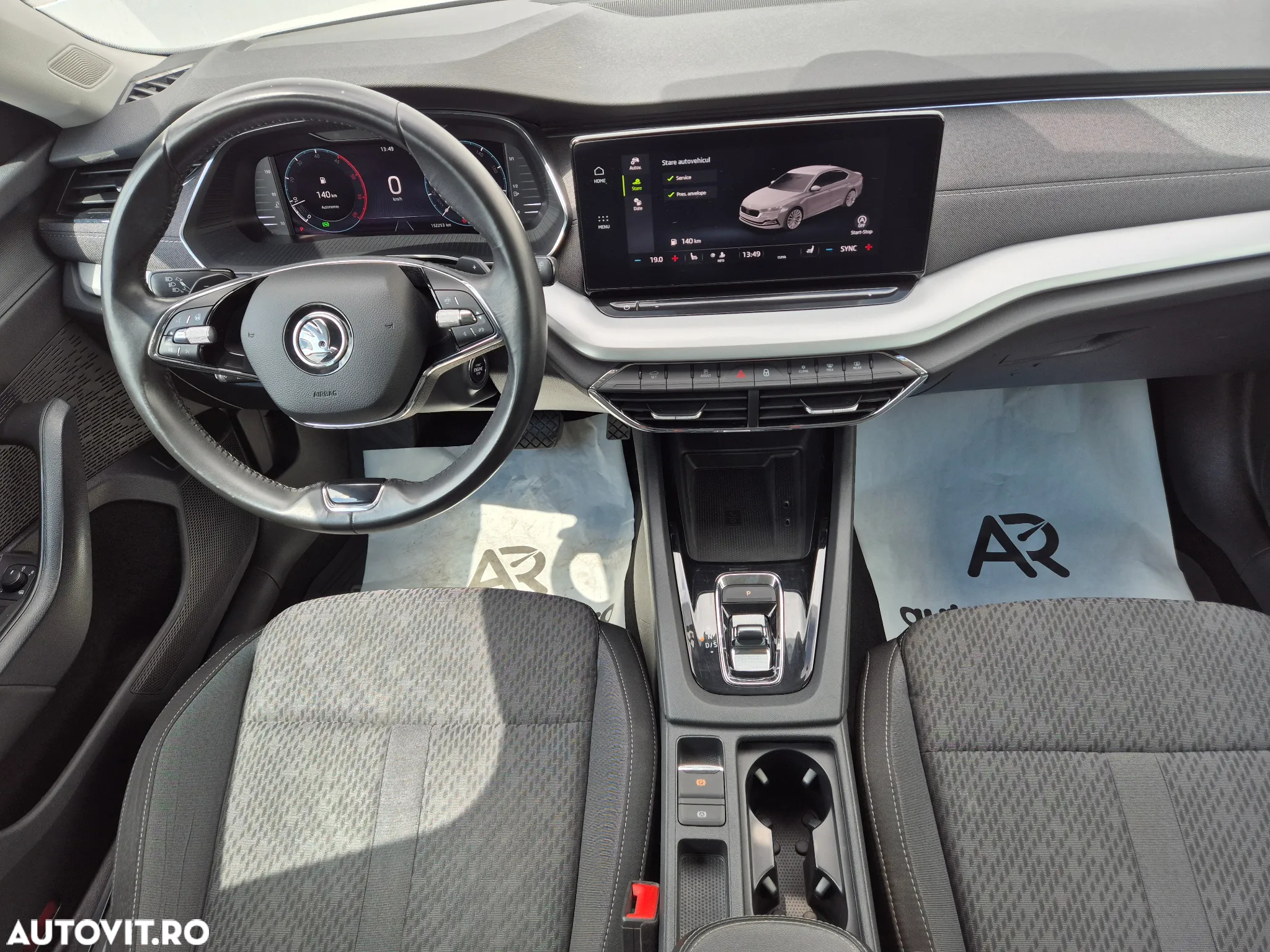 Skoda Octavia 2.0 TDI DSG Style - 20