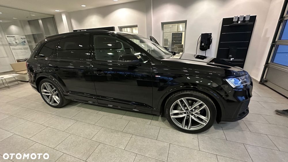 Audi Q7 - 2