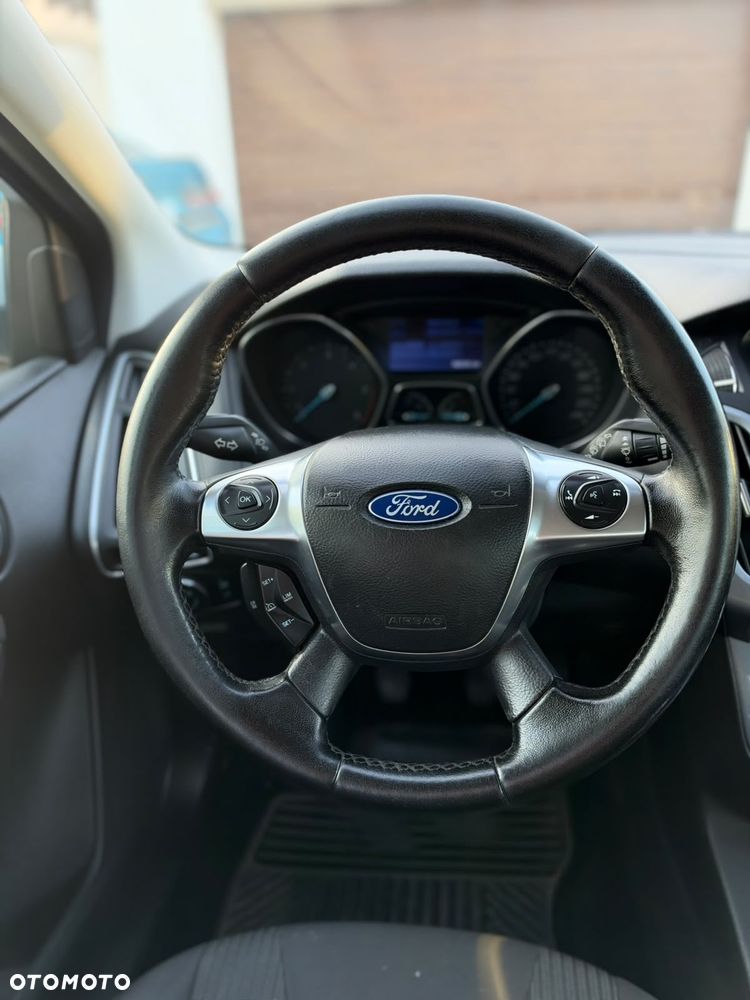 Ford Focus - 29
