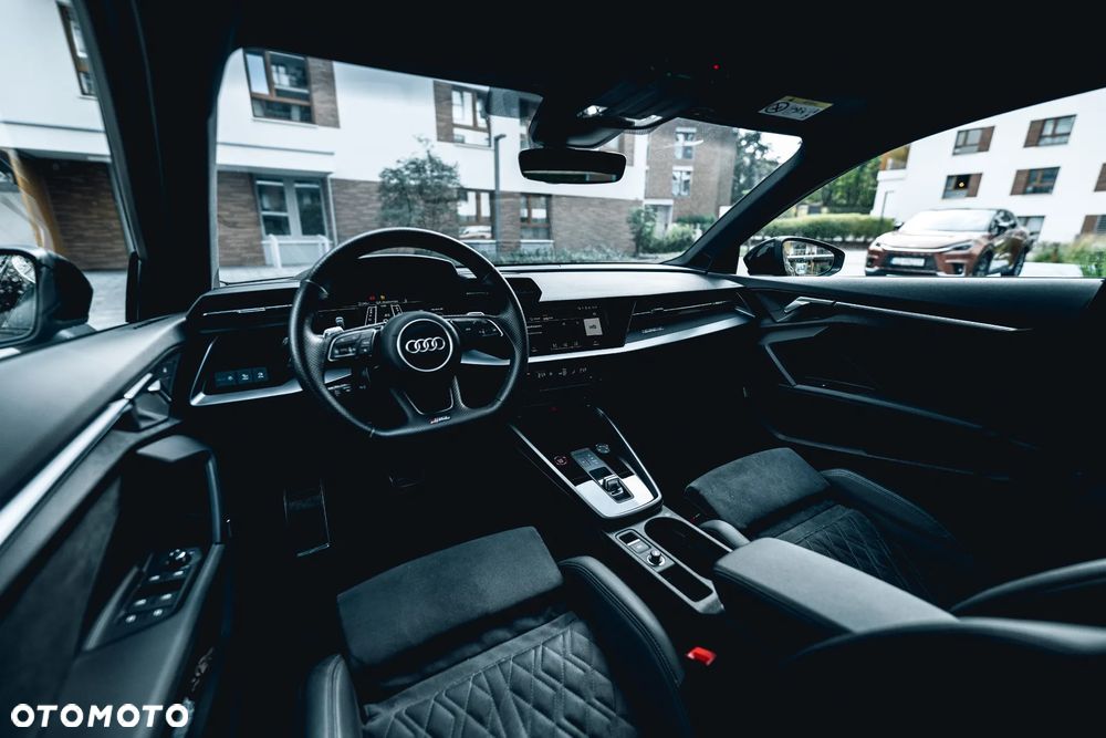 Audi RS3 Sportback TFSI quattro S tronic - 10