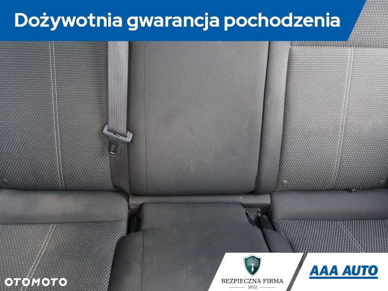 Opel Astra - 12