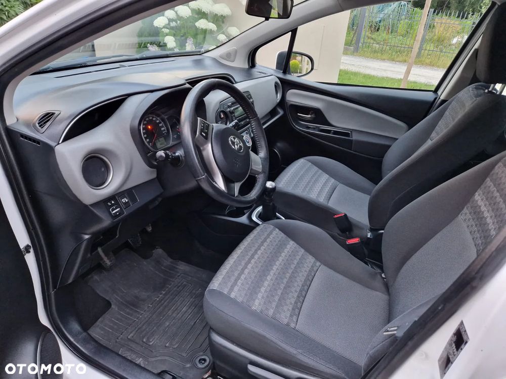 Toyota Yaris 1.0 Active - 10