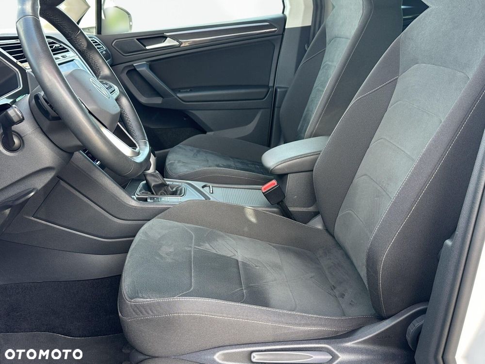 Volkswagen Tiguan 1.5 eTSI Elegance DSG - 10