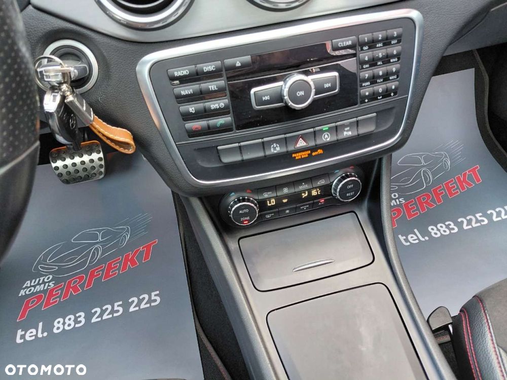 Mercedes-Benz GLA - 25