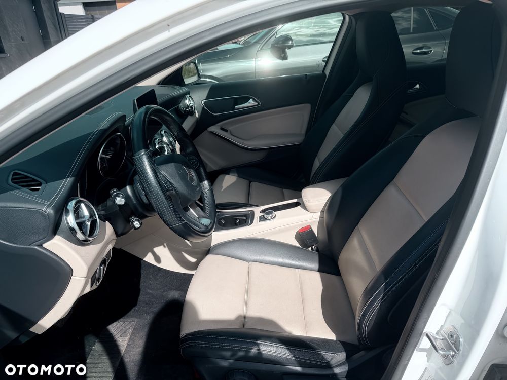 Mercedes-Benz GLA - 6
