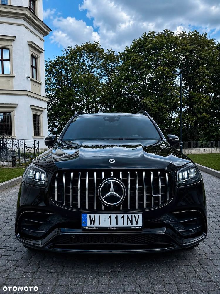 Mercedes-Benz GLS - 1