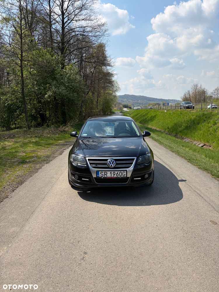 Volkswagen Passat 2.0 TDI DPF DSG R-Line Edition - 1