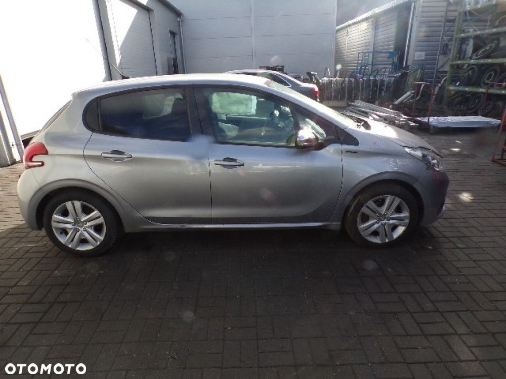 Części - Peugeot 208 1 I 1.2 PureTech 82 KM 5D HB LIFT 19R - 3