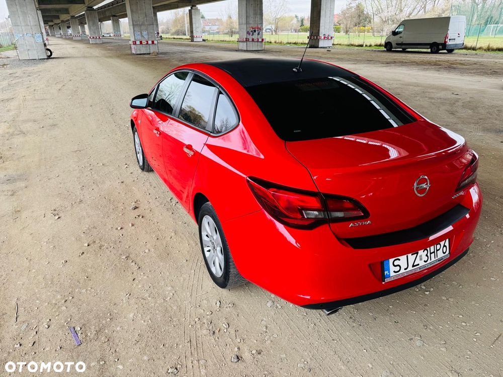 Opel Astra 1.4 Edition - 2