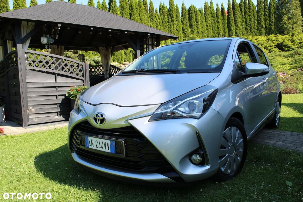 Toyota Yaris 1.0 VVT-i Comfort mit Design-Paket - 1