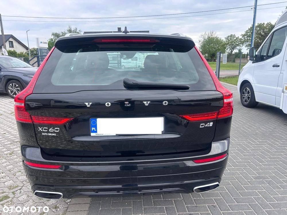 Volvo XC 60 D4 SCR R-Design - 3