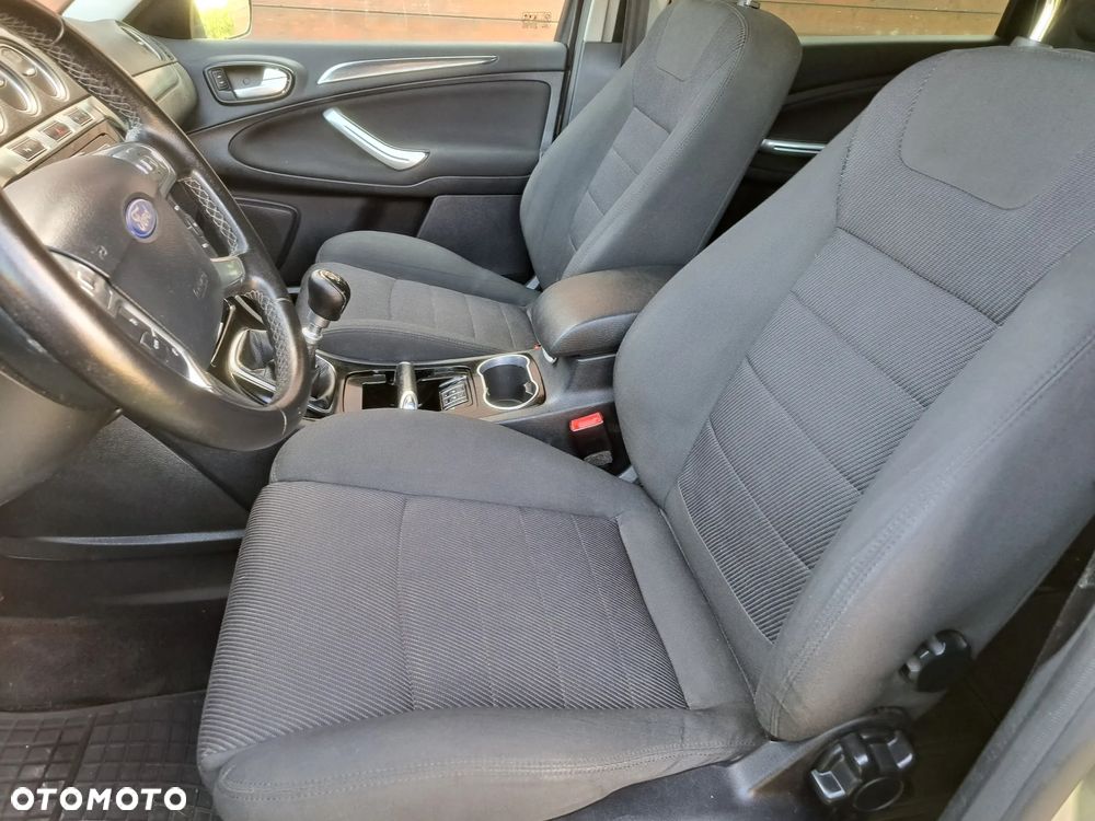 Ford S-Max 2.0 TDCi Titanium - 19