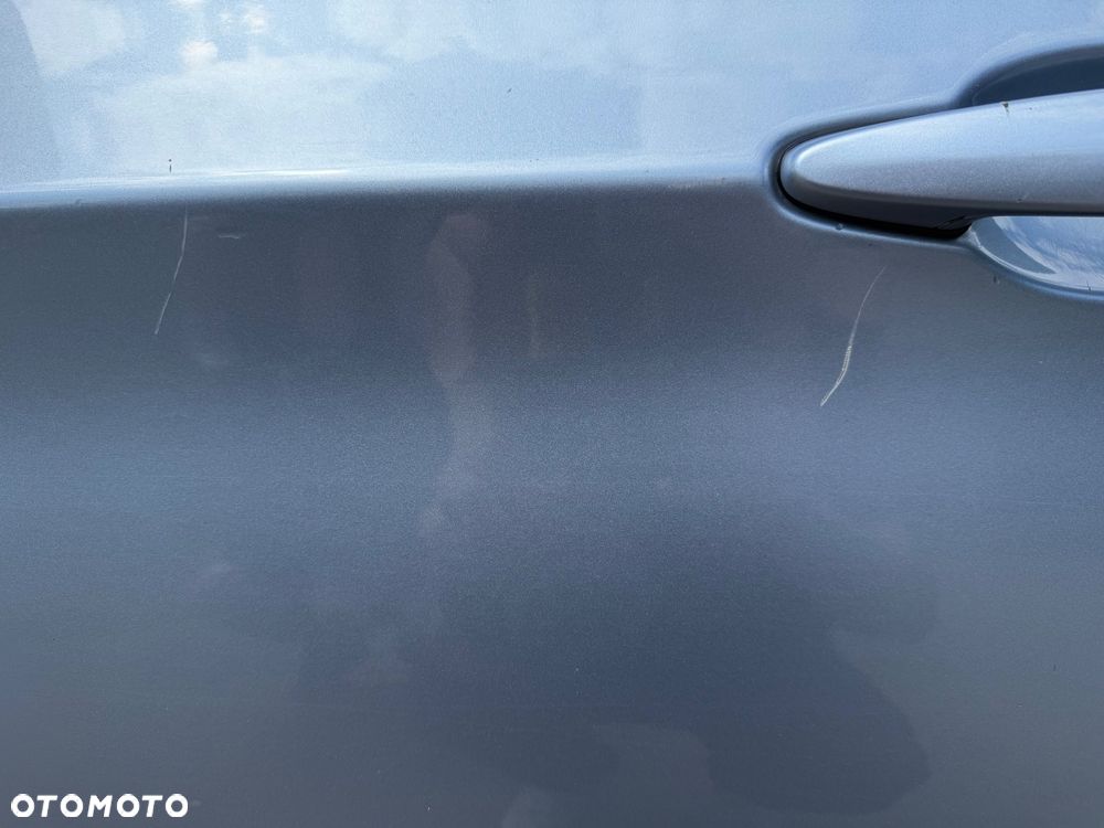 BMW Seria 3 320d DPF Efficient Dynamics Edition - 8