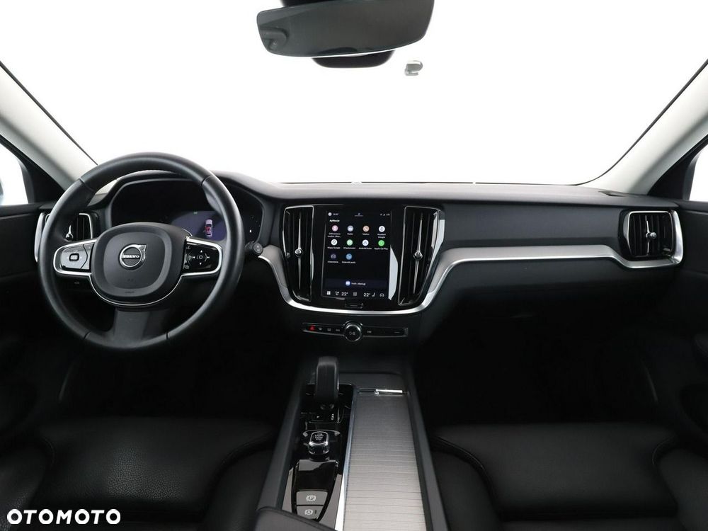 Volvo V60 B4 D Plus Dark - 16