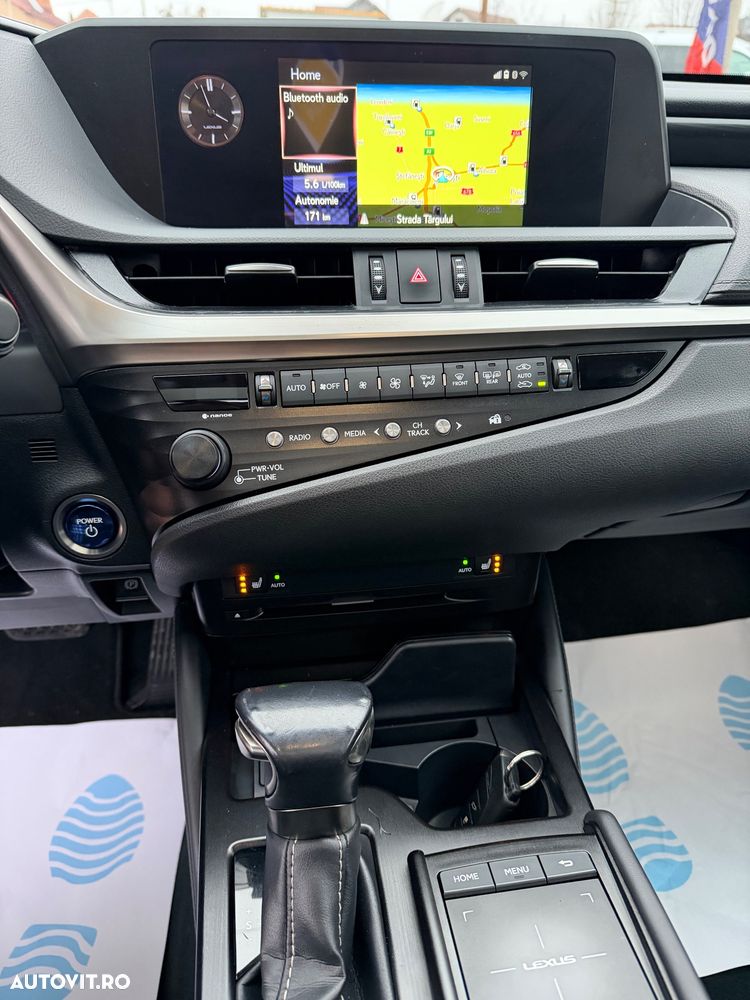 Lexus Seria ES 300h Executive Line - 20