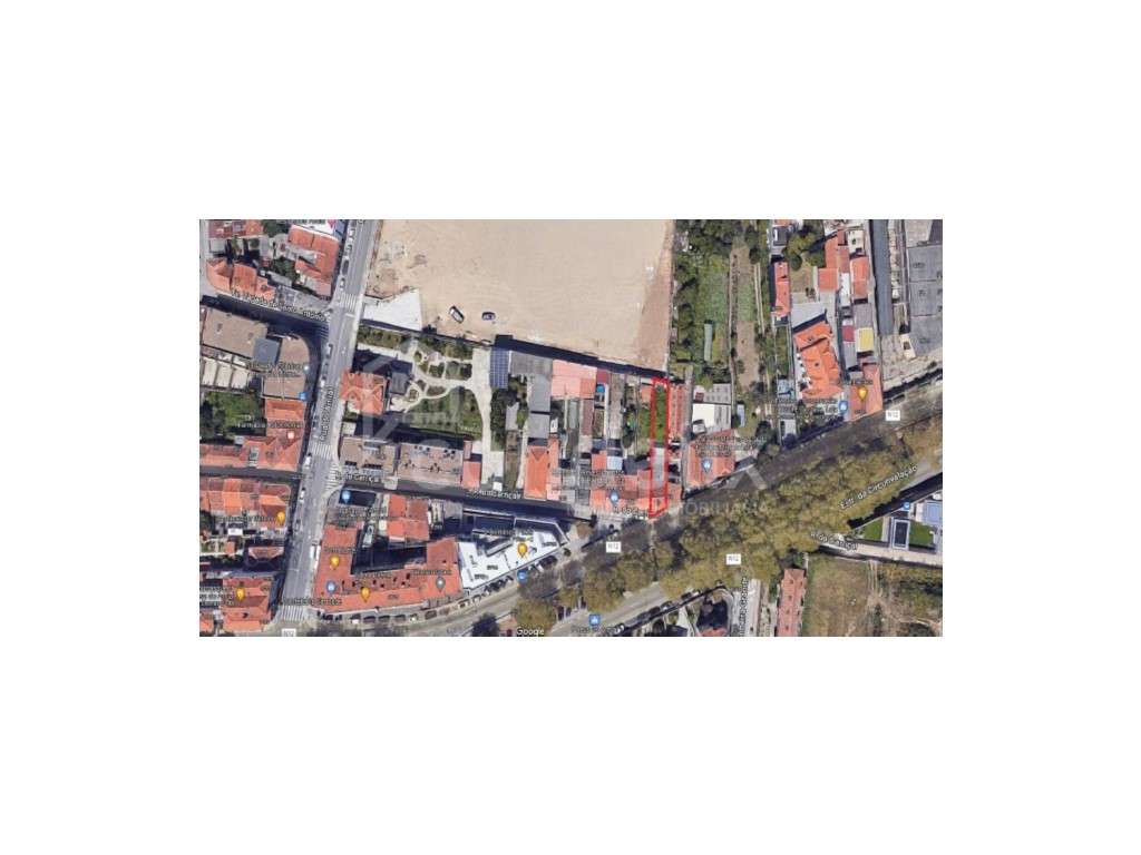 Moradia na Circunvalação para reconstrução - Grande imagem: 3/5