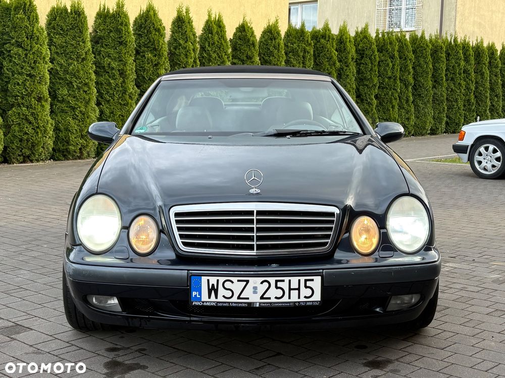 Mercedes-Benz CLK - 3