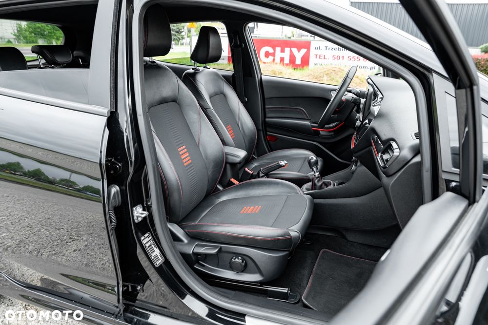 Ford Fiesta 1.0 EcoBoost ST-Line Red ASS - 23