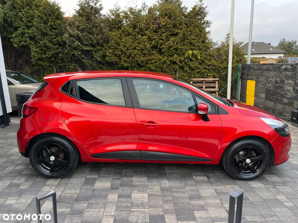 Renault Clio 1.2 16V Life - 25