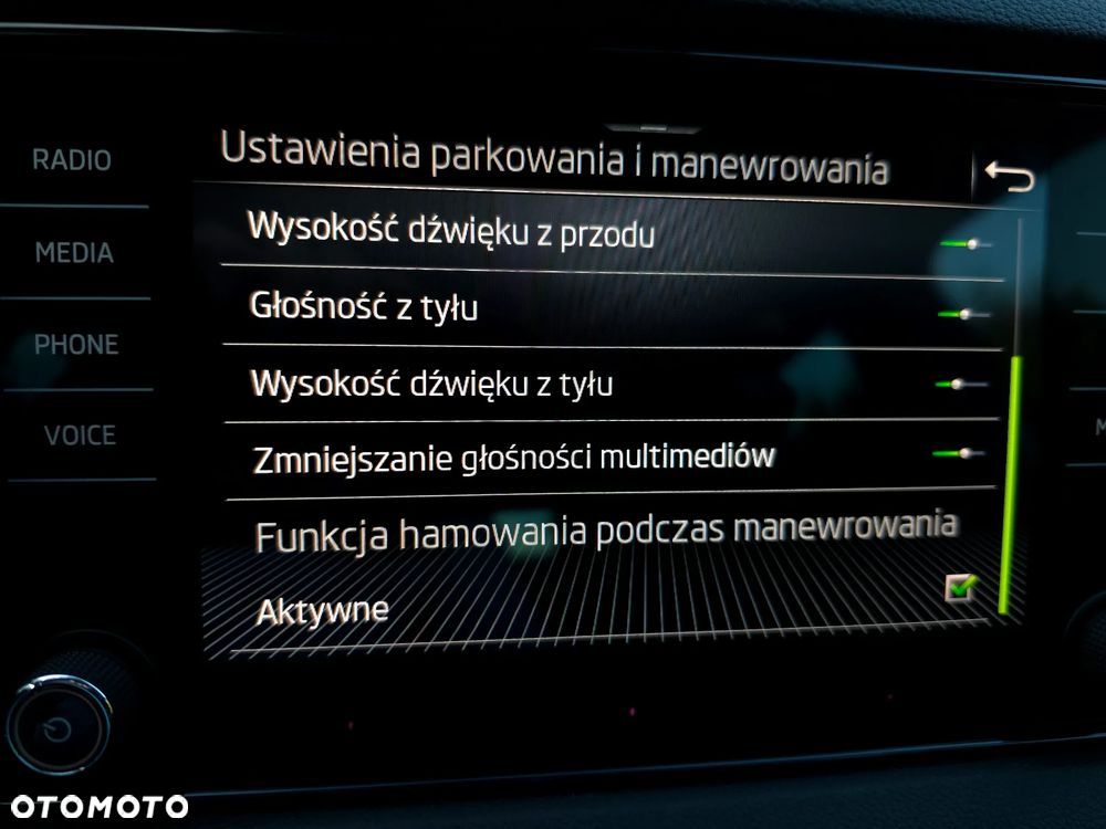 Skoda Karoq 1.5 TSI ACT Edition 130 DSG - 36