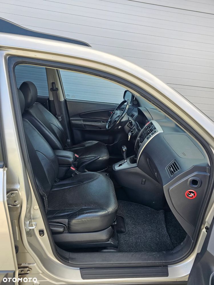 Hyundai Tucson 2.0 CRDi VGT 2WD Automatik GLS - 33