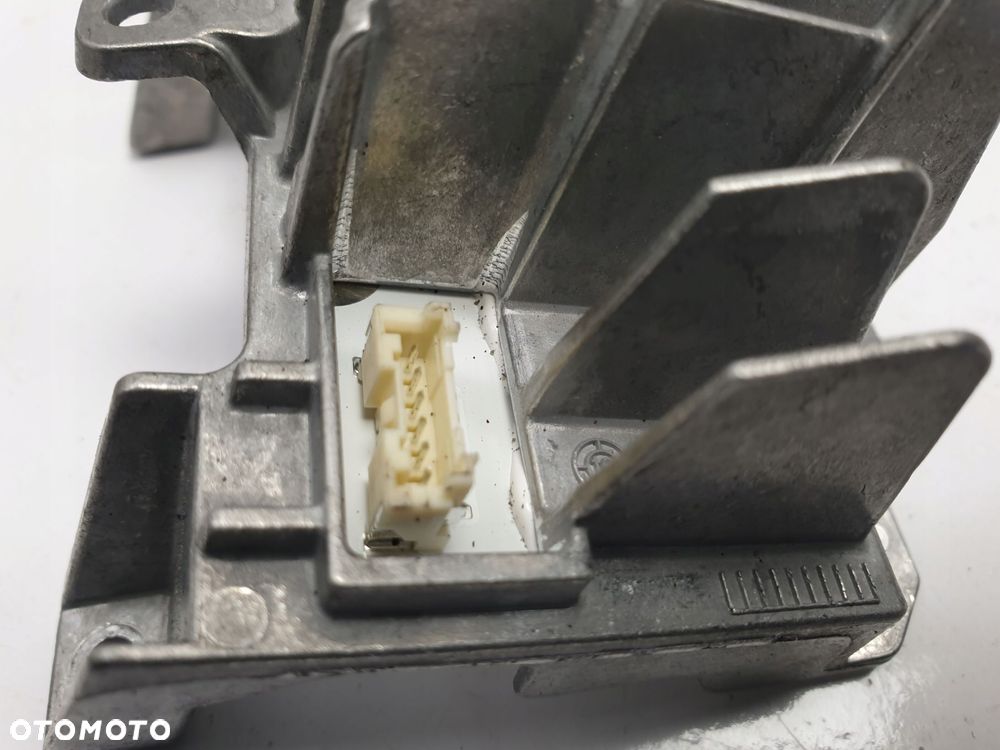 Mercedes A205 W205 PRZETWORNICA Xenon 1305715204 - 3