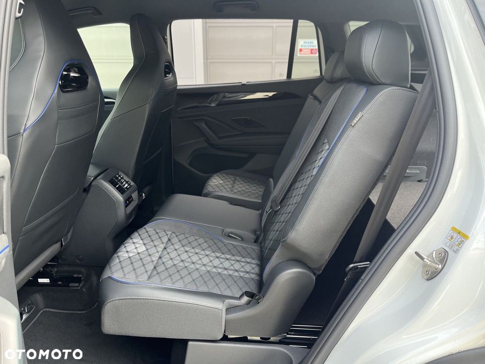 Volkswagen Tayron 2.0 TSI 4Mot R-Line Plus DSG - 25