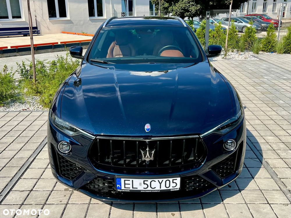 Maserati Levante - 11