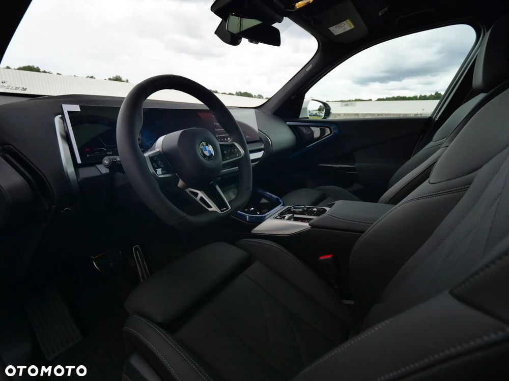 BMW X3 xDrive20d mHEV - 28