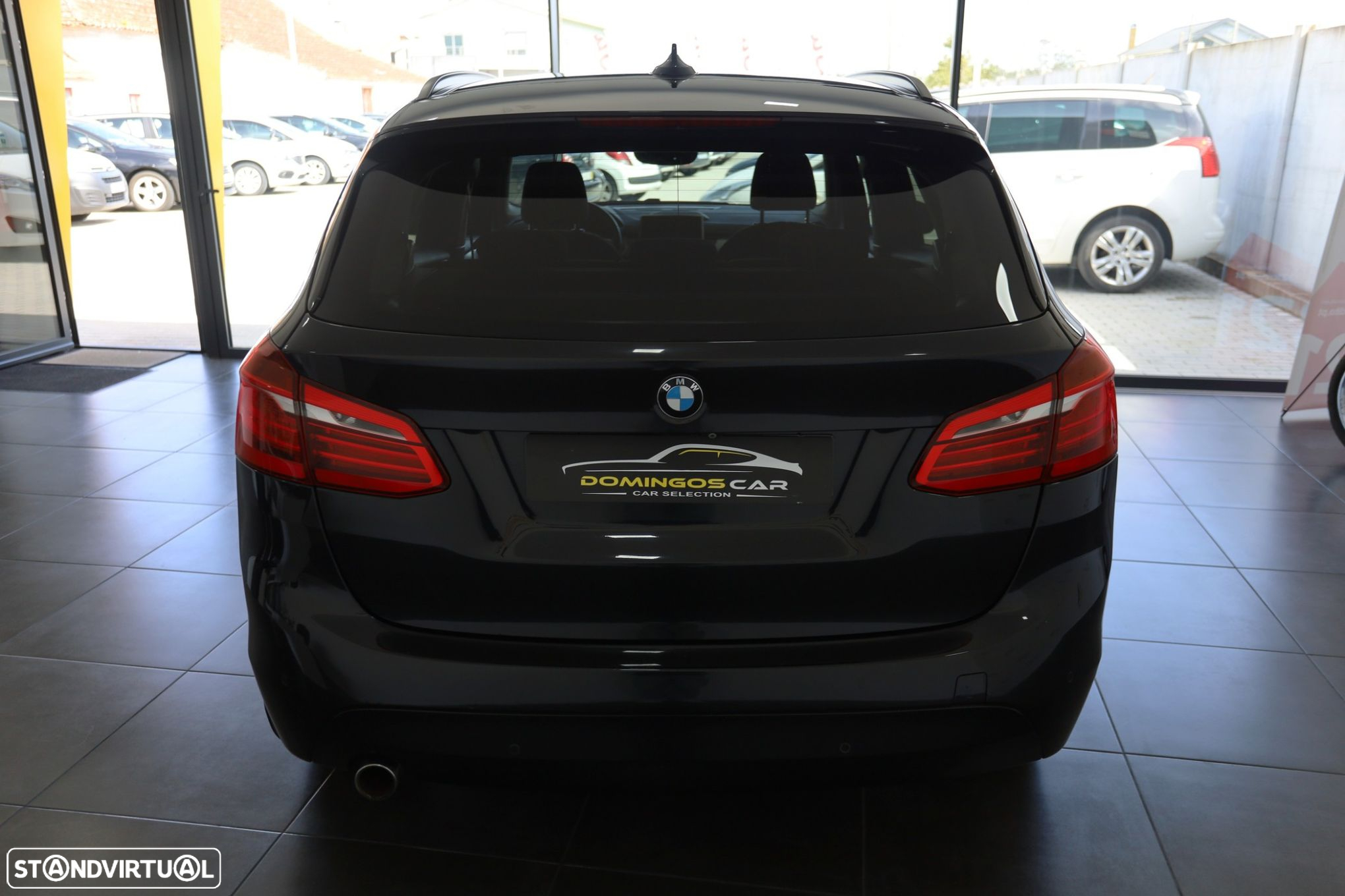 BMW 218 Active Tourer d Line Luxury Auto - 6