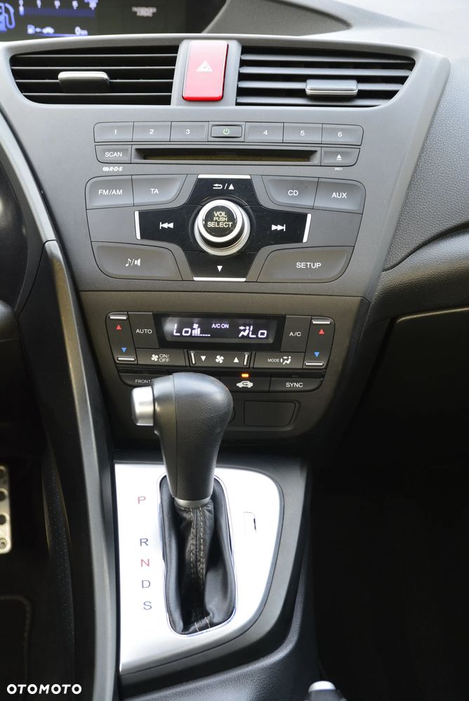 Honda Civic 1.8 i-VTEC Automatik Lifestyle - 38