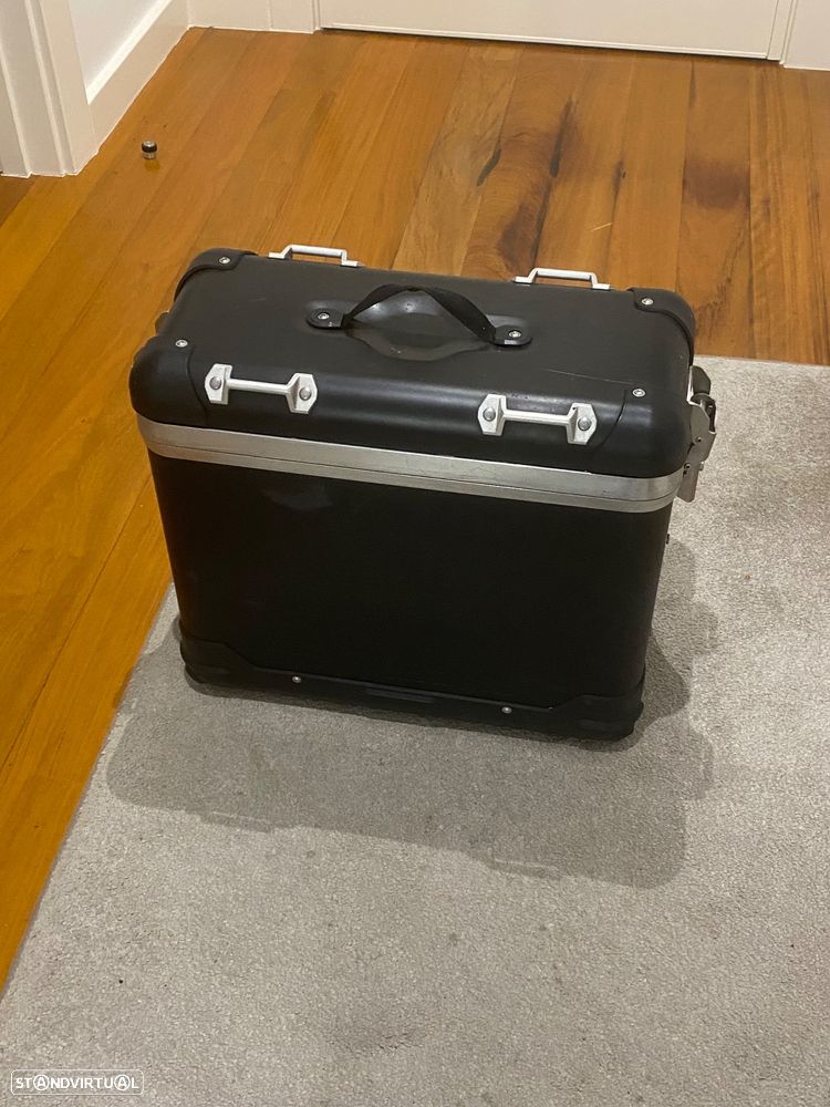 KTM 1190 Adventure R - 7