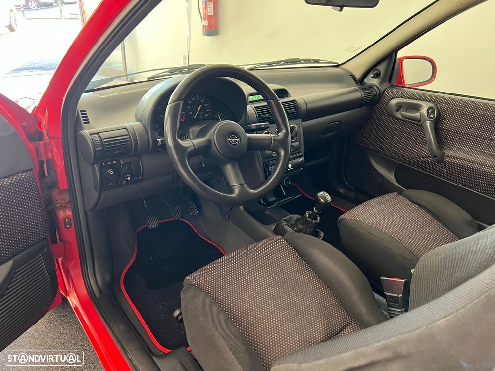 Opel Corsa 1.4 16V Sport - 5