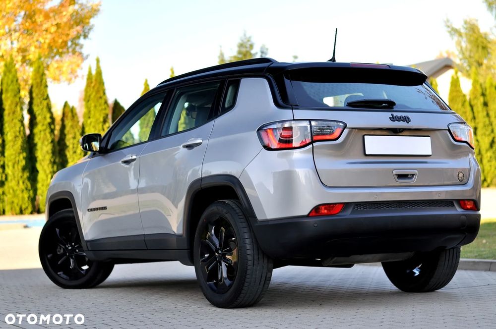 Jeep Compass 1.4 TMair Night Eagle FWD S&S - 10