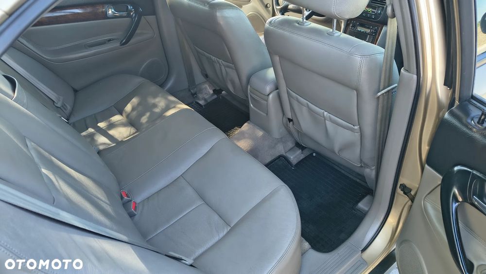 Daewoo Evanda 2.0 CDX - 14