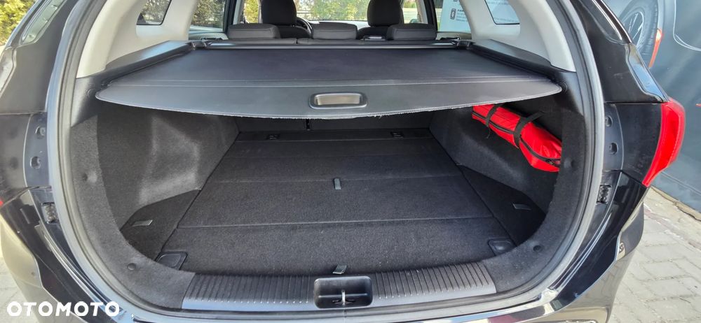 Kia Ceed 1.4 CVVT Dream-Team Edition - 28