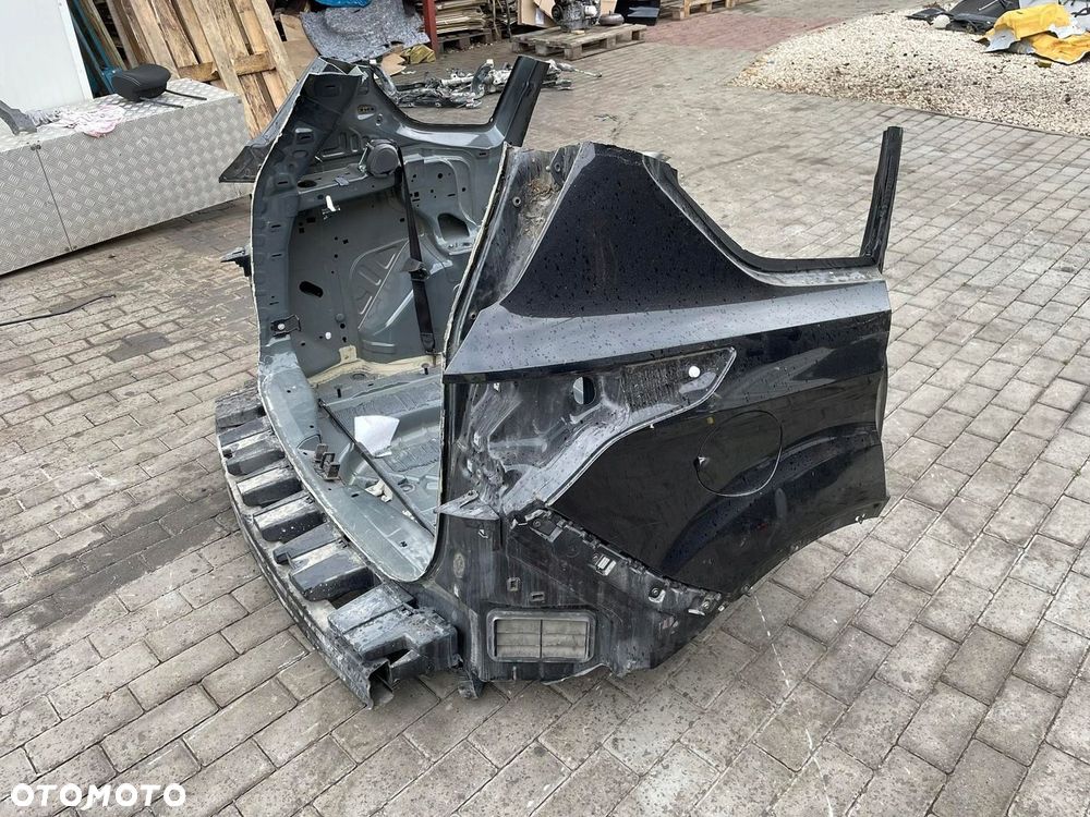 FORD ESCAPE KUGA MK2 LIFT PAS TYŁ KAROSERII WANNA LEWA PRAWA - 3
