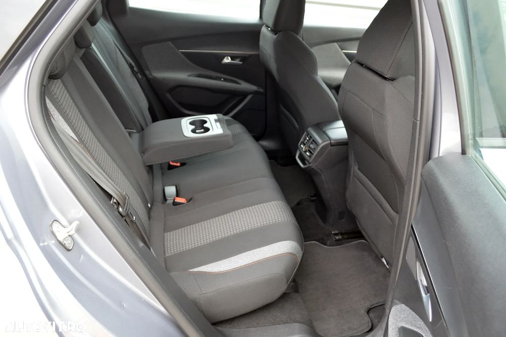 Peugeot 3008 BlueHDi 130 Stop & Start EAT8 Active Pack - 14