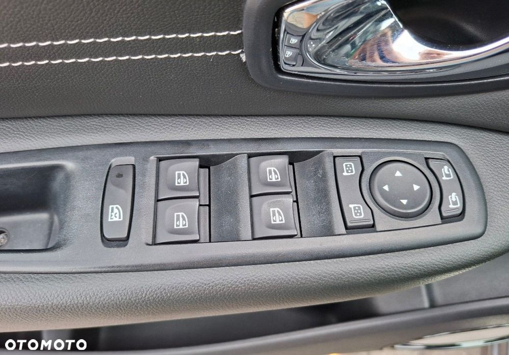 Renault Scenic - 23