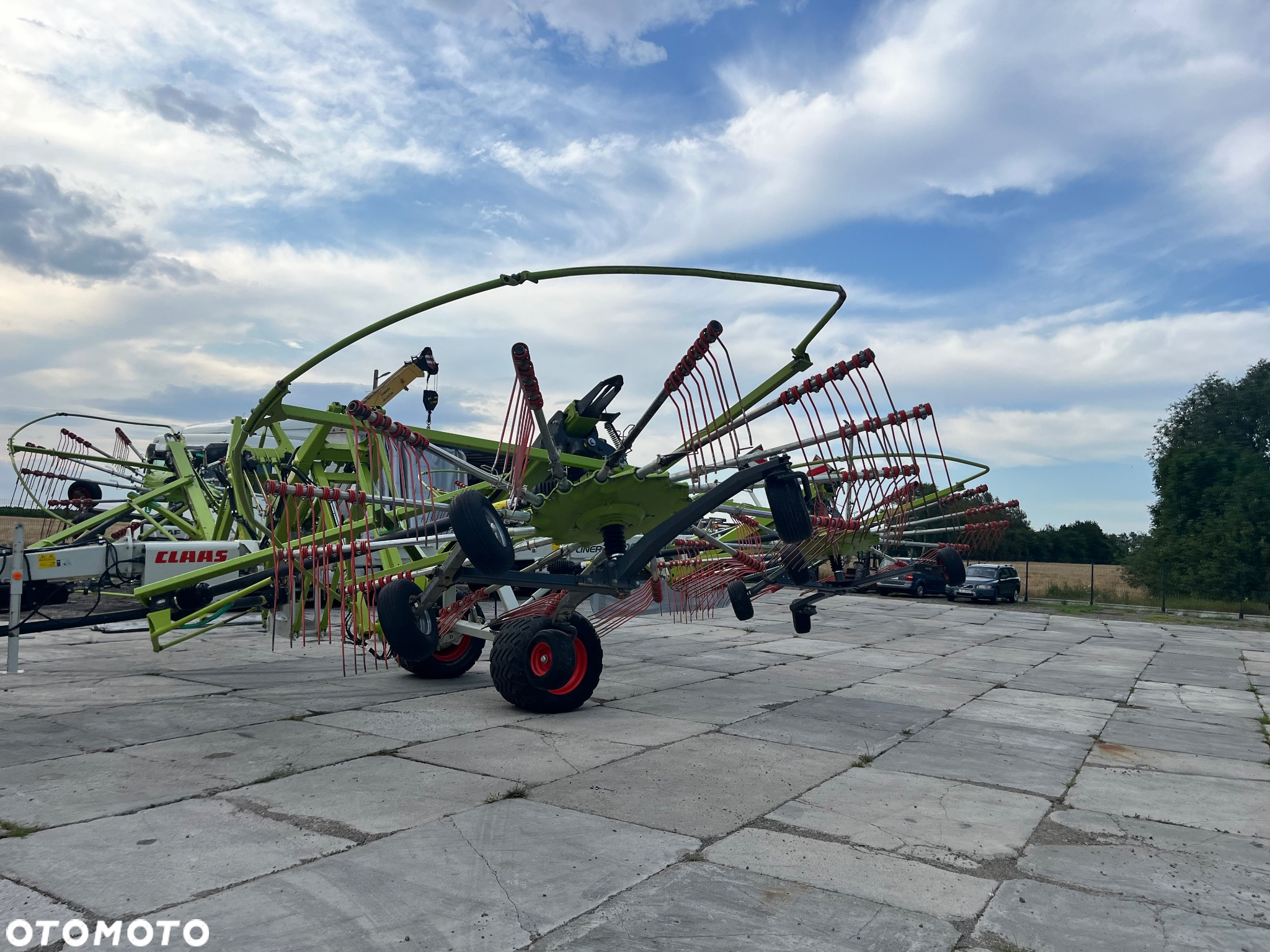 Claas Liner 4000 / zgrabiarka / 4 wirnikowa / 15 metrów / komputer ISOBUS - 10