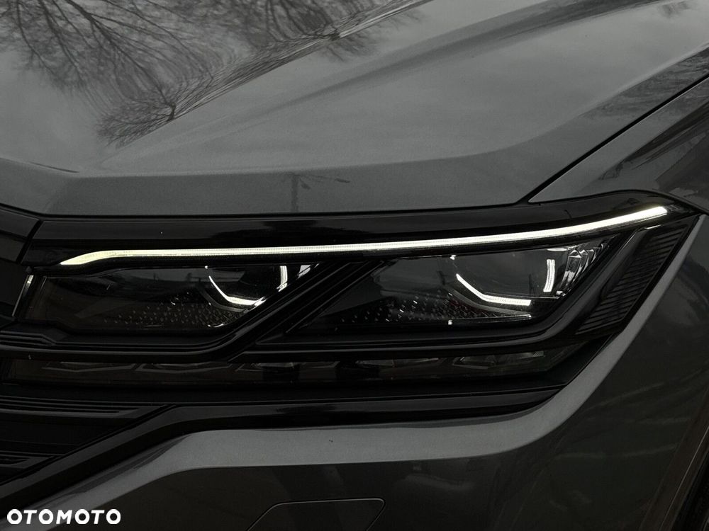 Volkswagen Touareg - 39