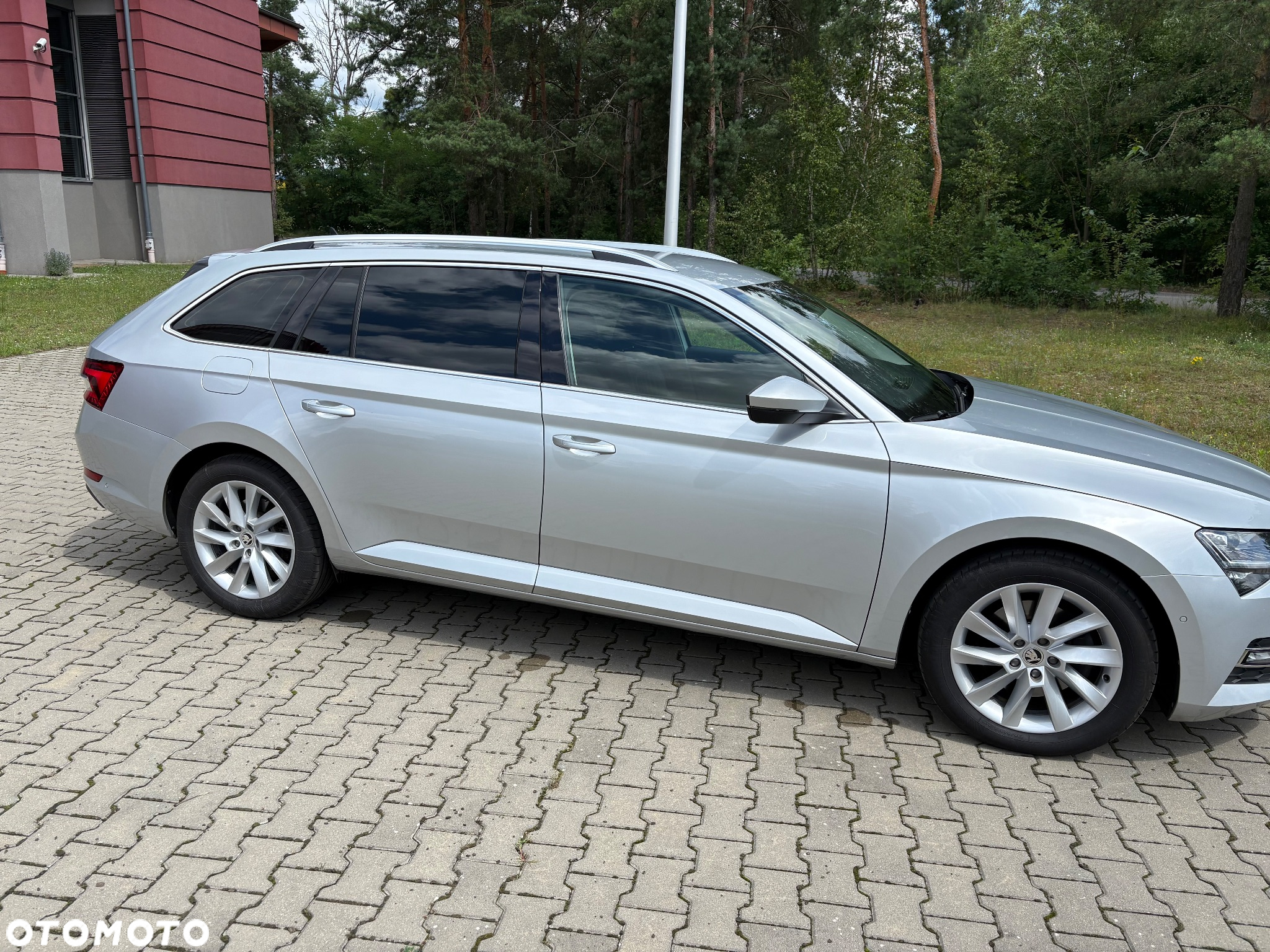 Skoda Superb 2.0 TDI DSG Style - 7