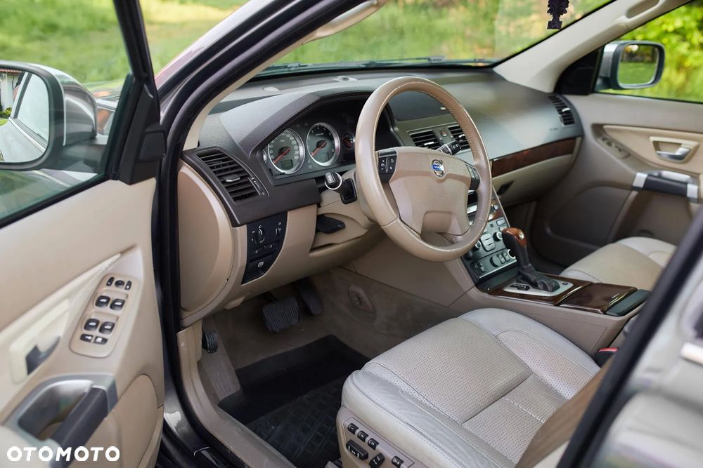 Volvo XC 90 - 15