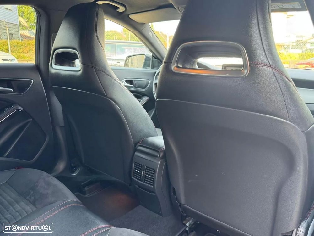 Mercedes-Benz CLA 220 CDI AMG Line Aut. - 19