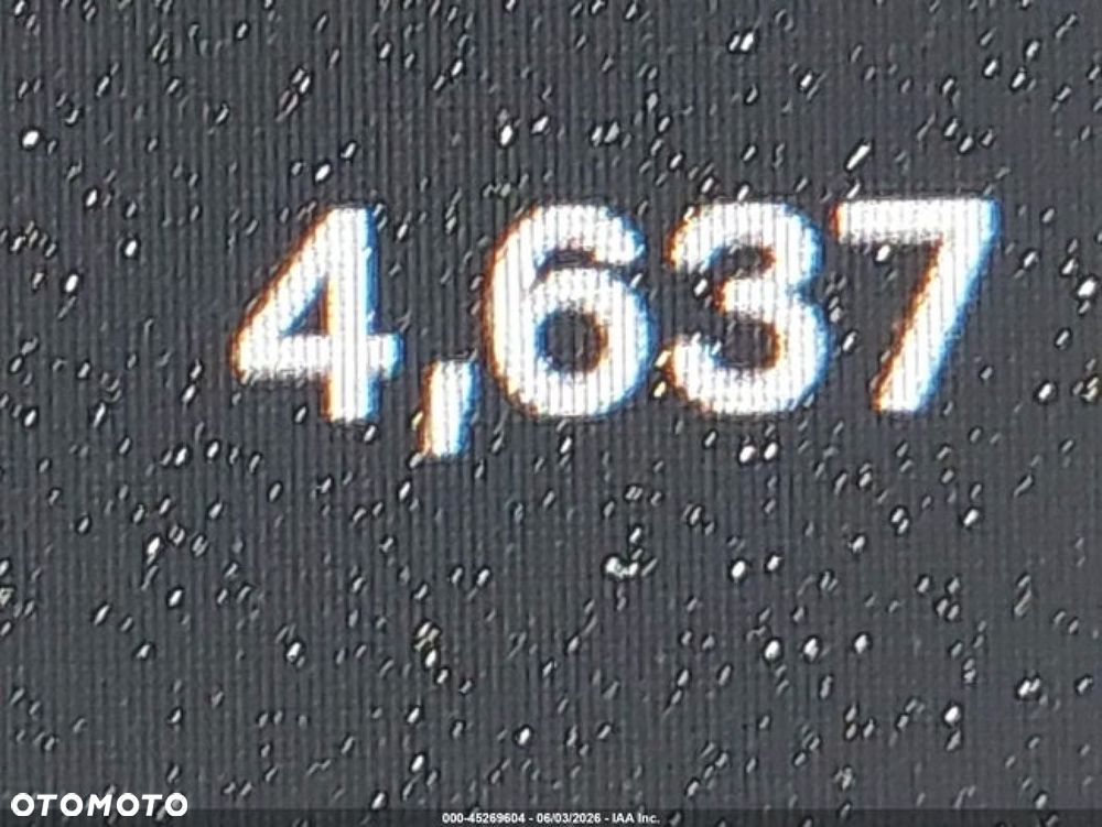 Tesla Model 3 - 11