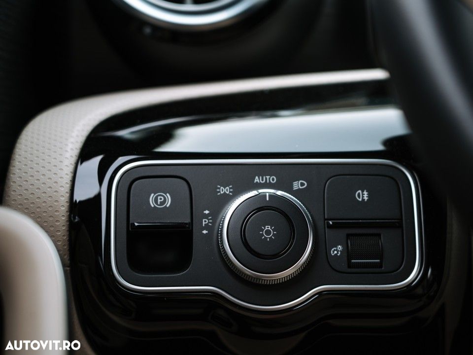 Mercedes-Benz A 180 - 22