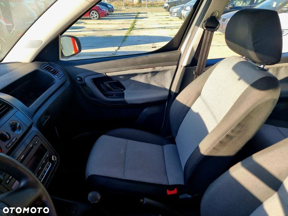 Skoda Roomster - 11